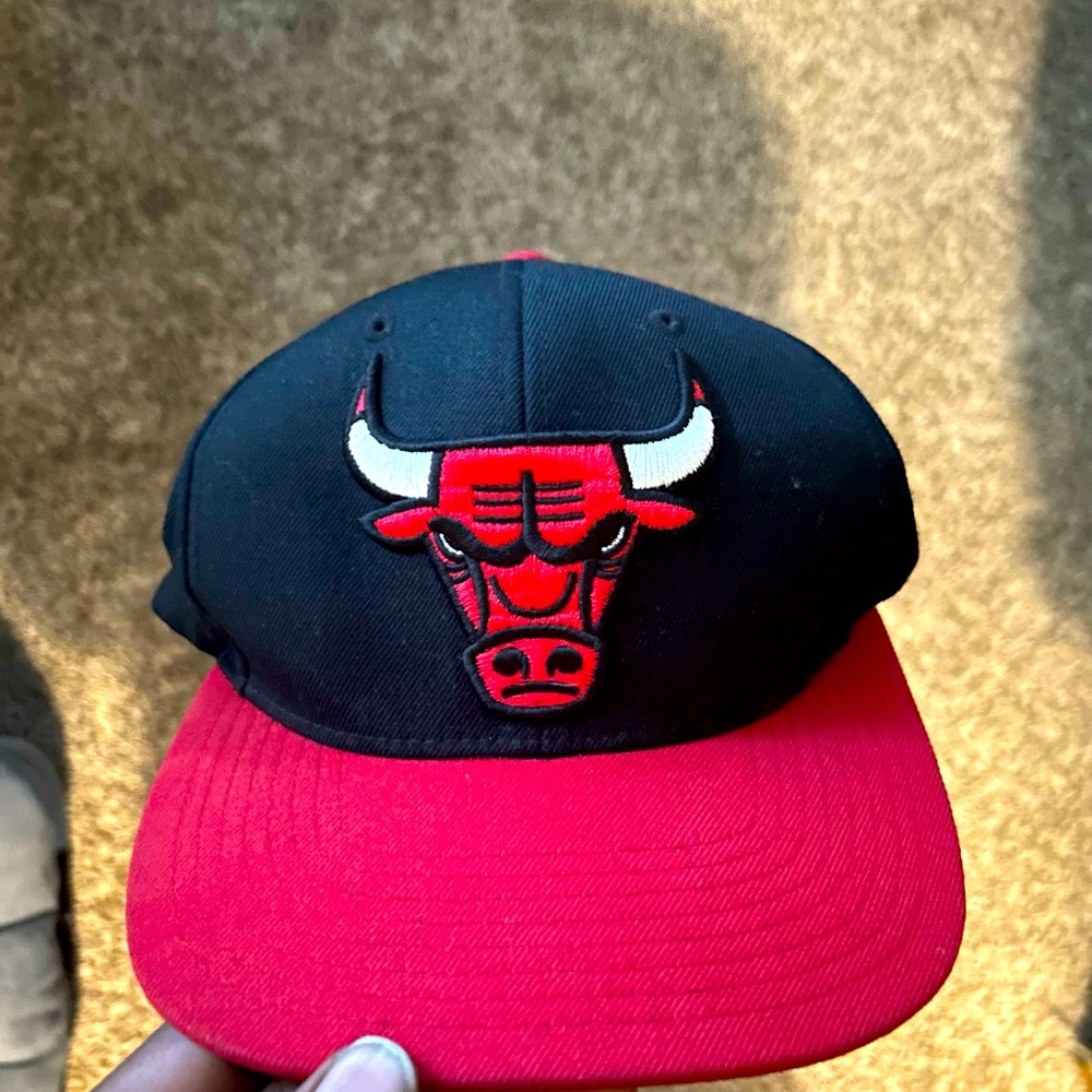 Men’s Chicago Bulls and Mitchell & Ness Cap